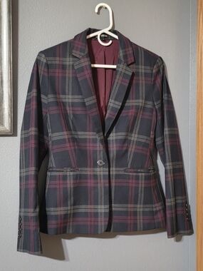 Express Plaid Blazer in Burgundy and Gray Size 6
